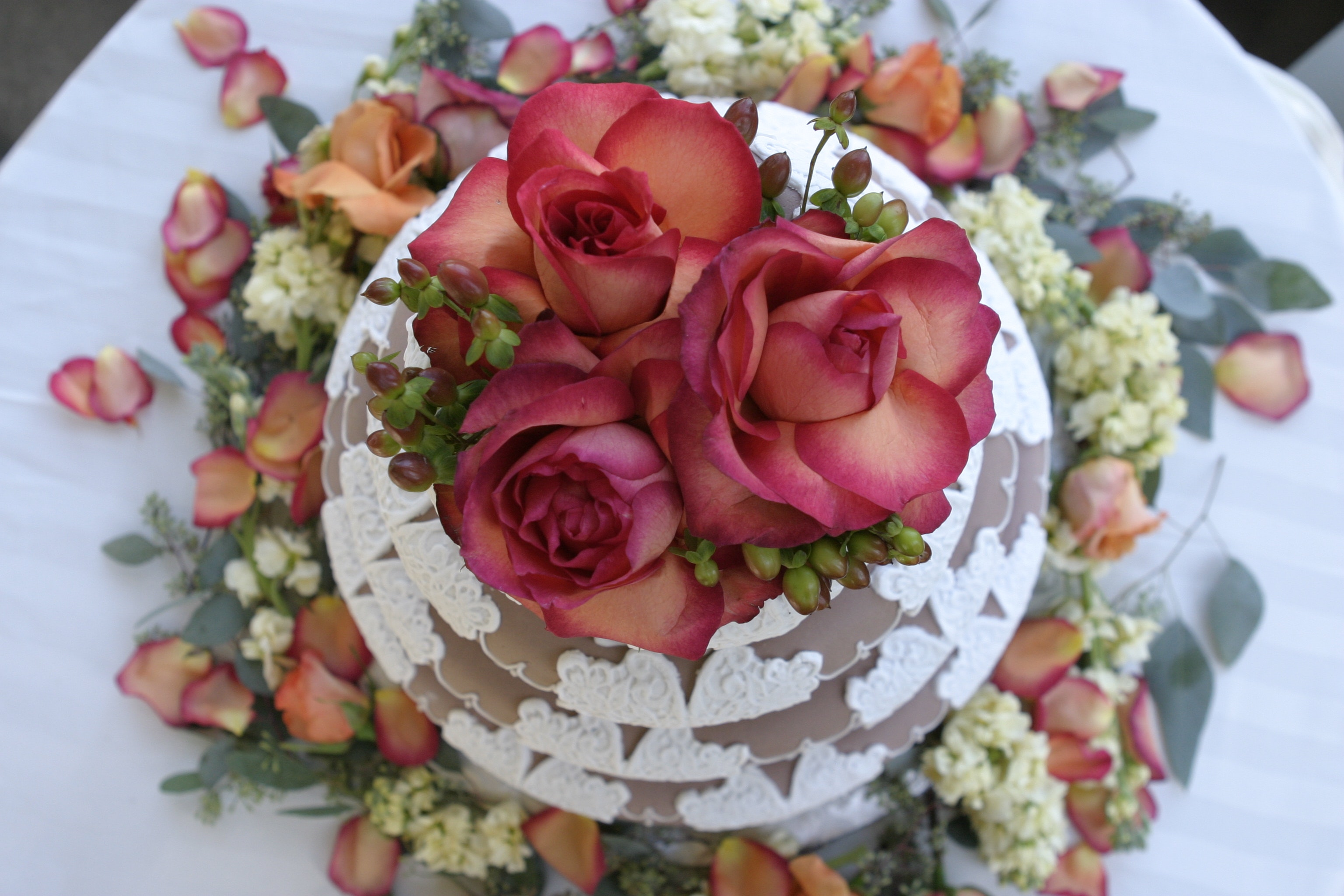 bloom-blossom-cake-784210