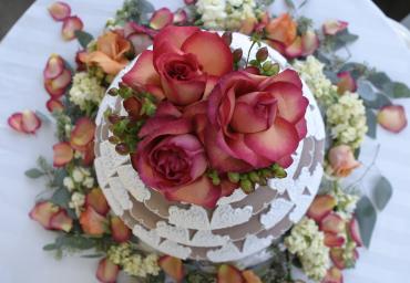 bloom-blossom-cake-784210